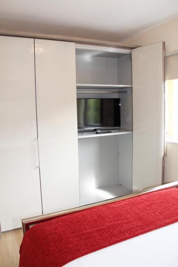 City Centre Town House With Riverside Views And Free Parking 1Bak ヨーク エクステリア 写真